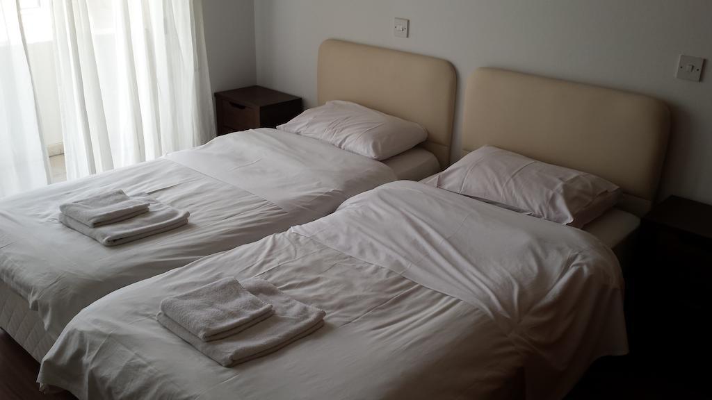 Francis Apartments Larnaca Bilik gambar