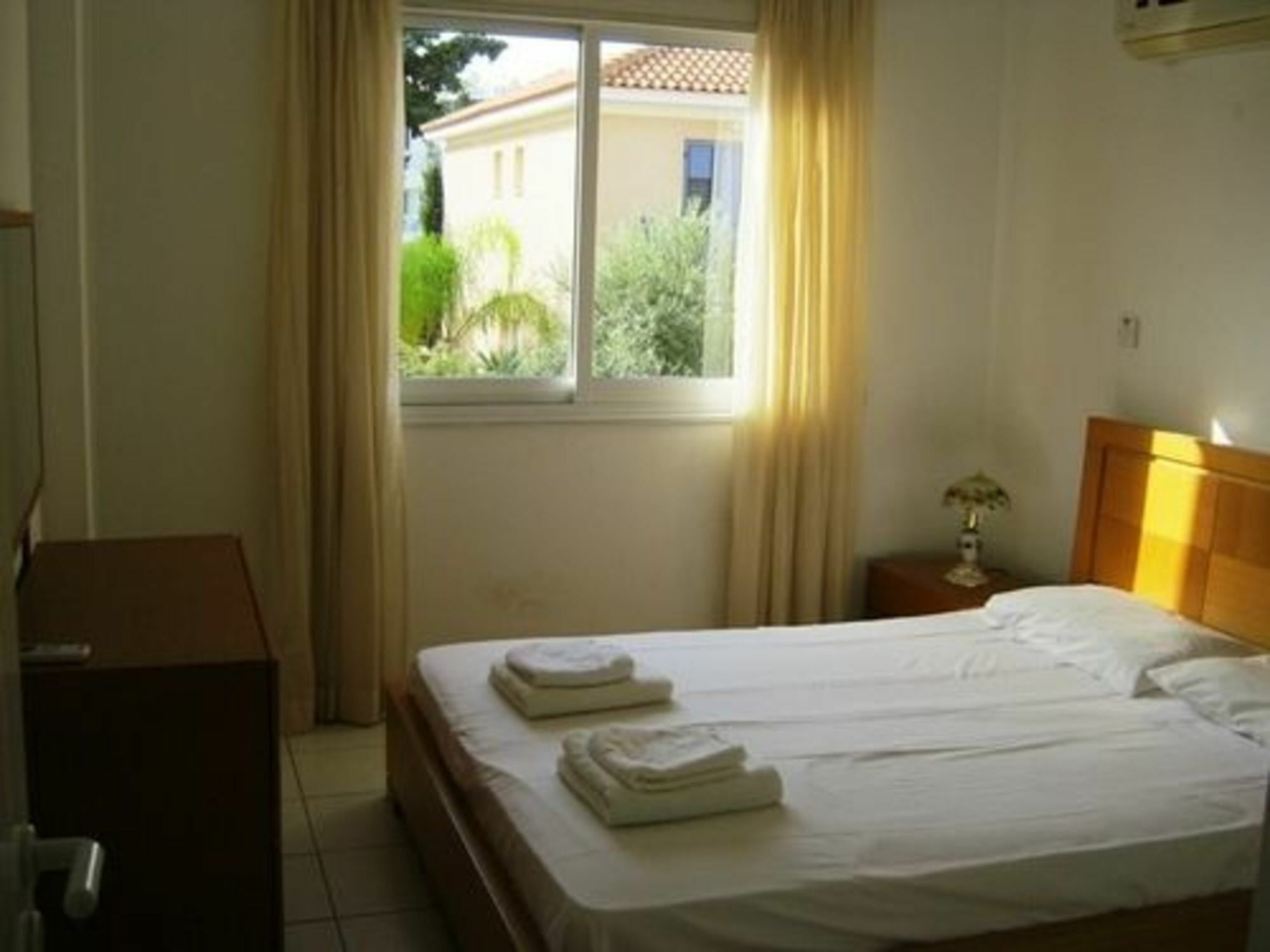 Francis Apartments Larnaca Luaran gambar